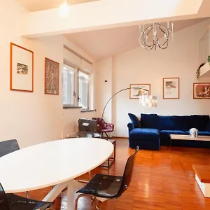 Navigli Design With Balcony Milán