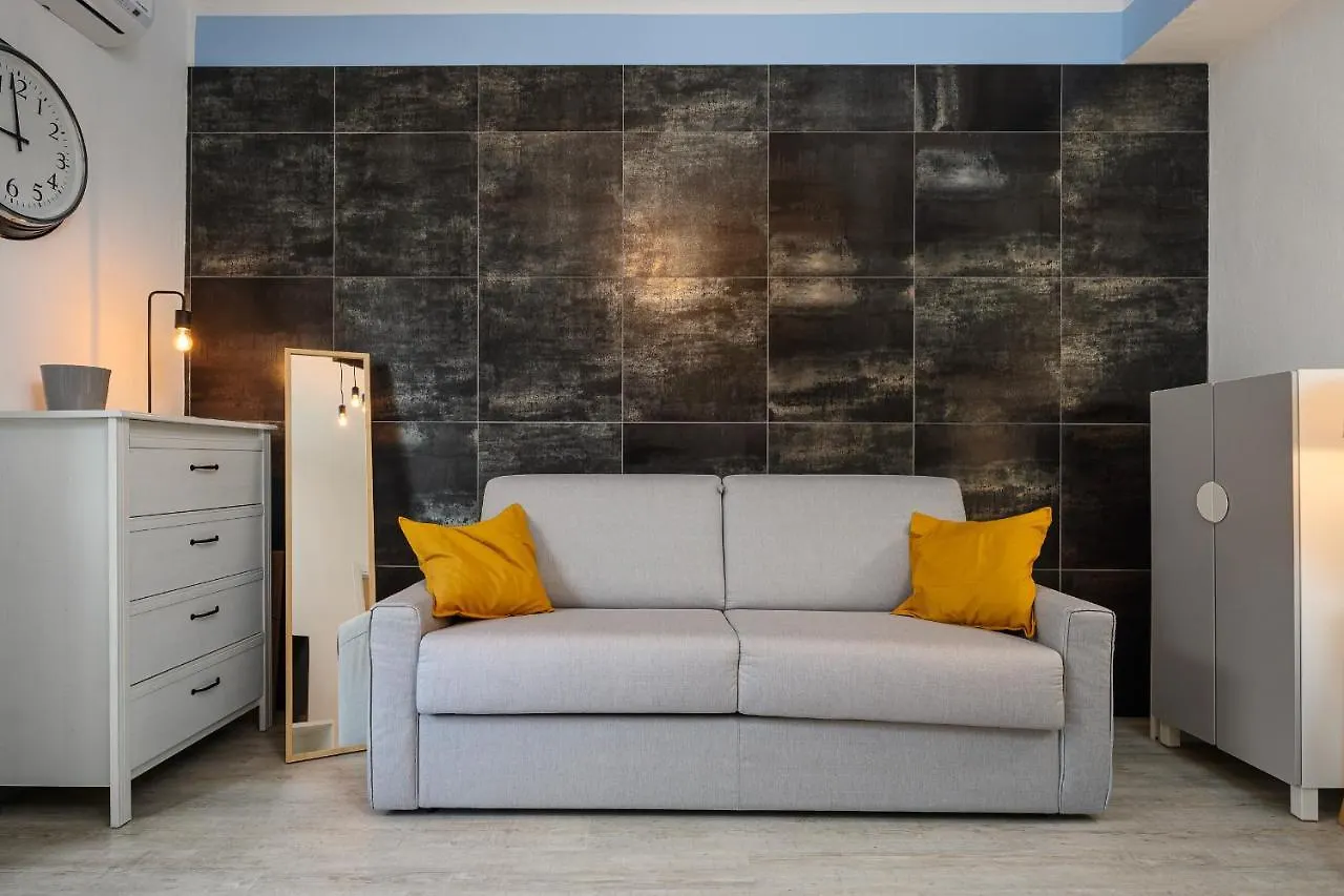 Insubria 8-3Sx - Monolocale Cool Apartment Milan